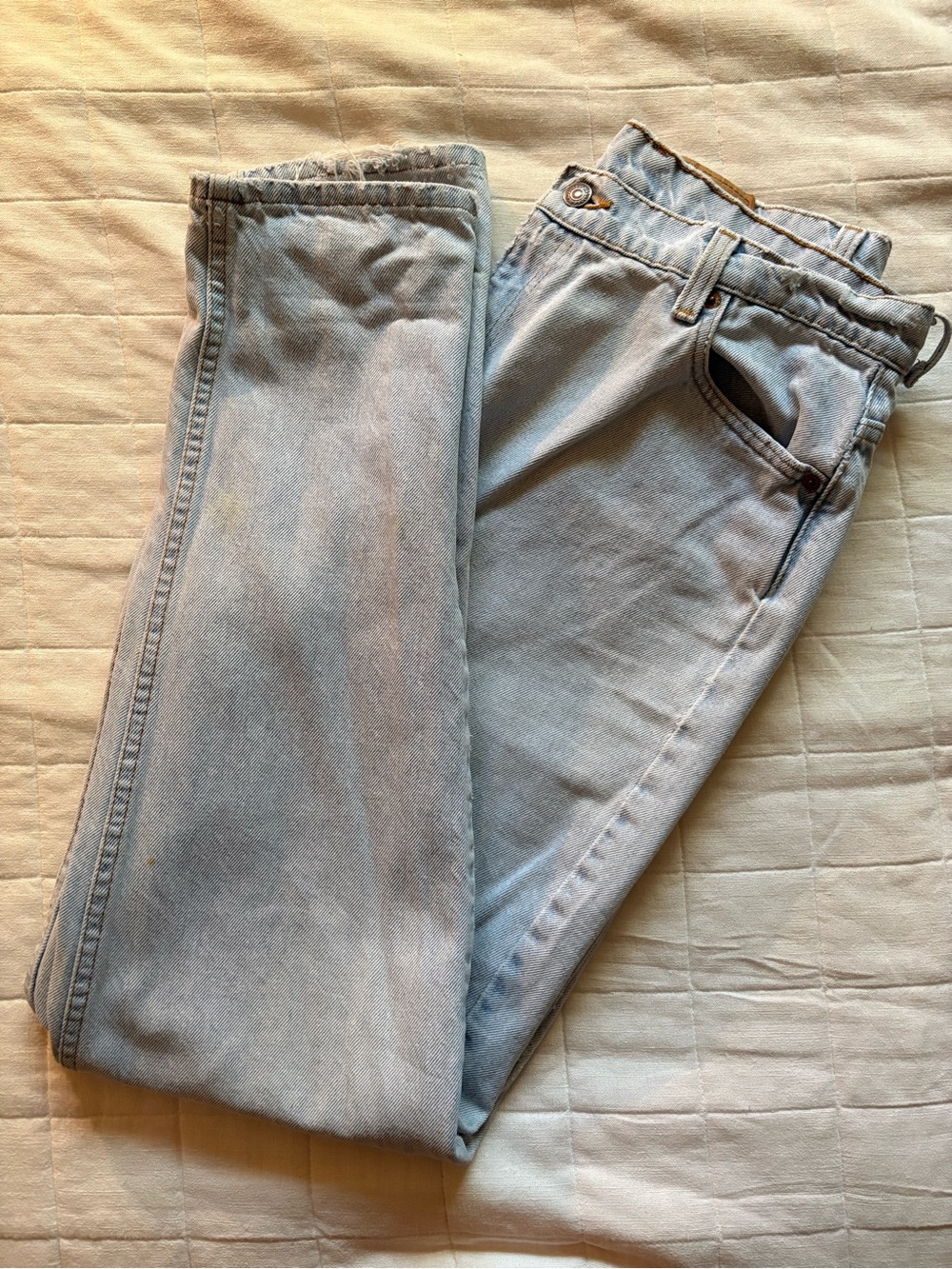 Levi’s Men's Light Blue Jeans - Classic Fit- Long